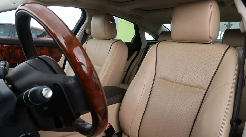 2019 Jaguar X351 XJ - Image 18 of 20