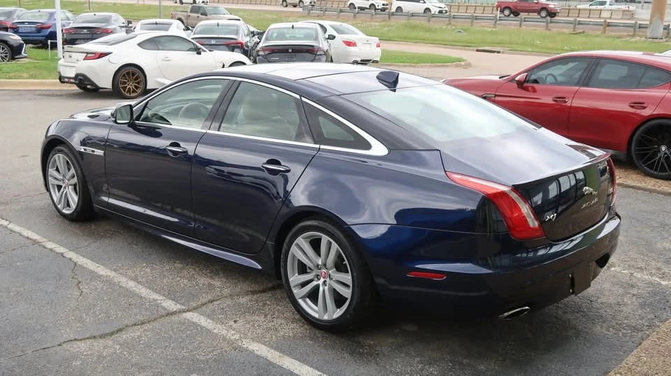 2019 Jaguar X351 XJ - Image 12 of 20