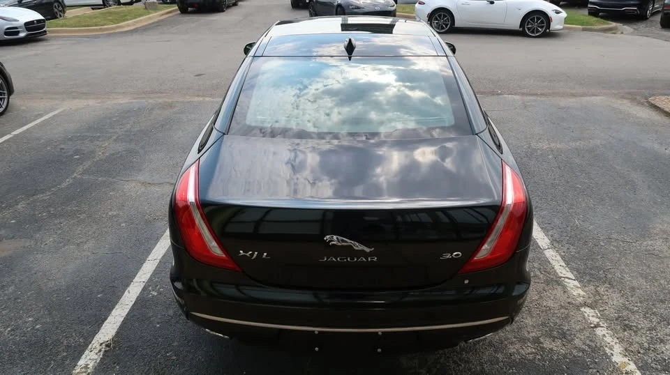 2019 Jaguar X351 XJ - Image 11 of 20