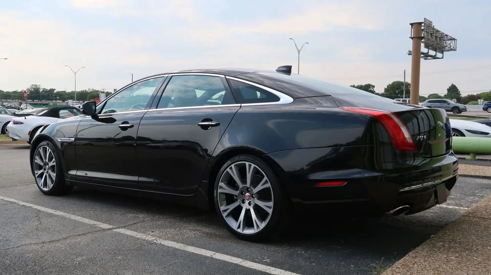 2019 Jaguar X351 XJ - Image 12 of 20