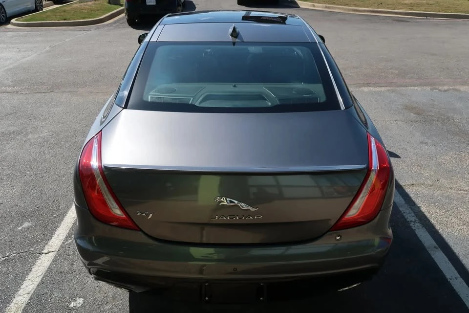 2019 Jaguar X351 XJ - Image 9 of 20