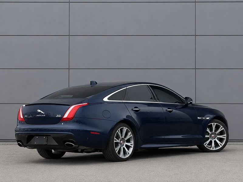 2019 Jaguar X351 XJ - Image 6 of 8