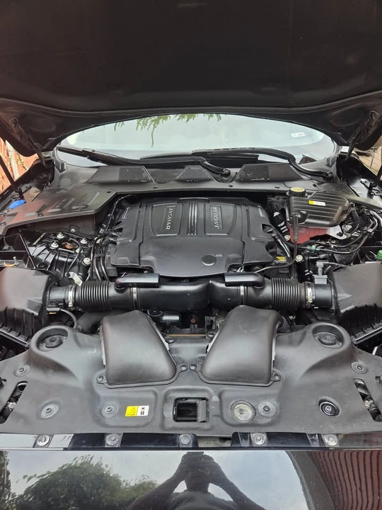 2019 Jaguar X351 XJ - Image 7 of 12