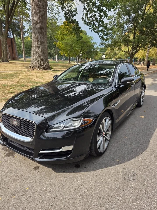 2019 Jaguar X351 XJ - Image 4 of 12