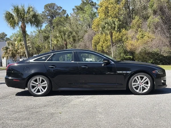 2019 Jaguar X351 XJR - Image 8 of 11