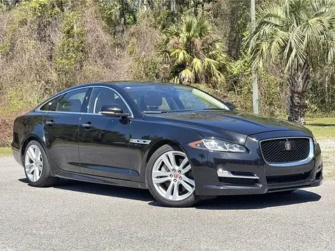 2019 Jaguar XJ R-Sport