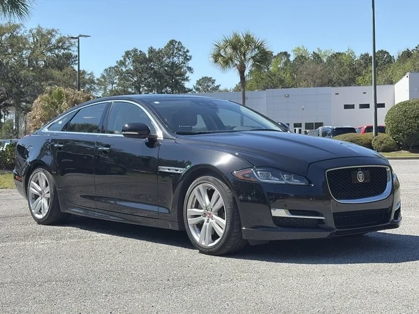 2019 Jaguar X351 XJR - Image 9 of 11