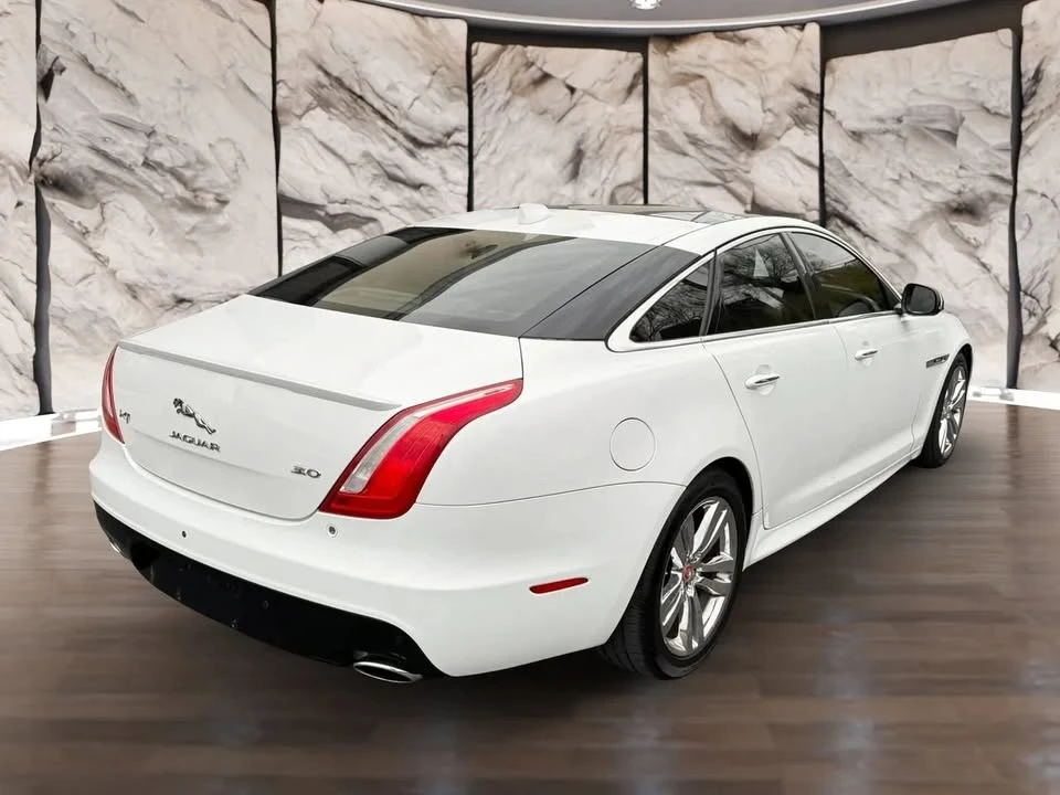 2019 Jaguar X351 XJ - Image 7 of 19