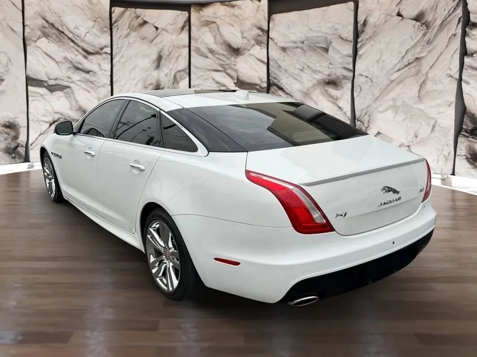 2019 Jaguar X351 XJ - Image 5 of 19