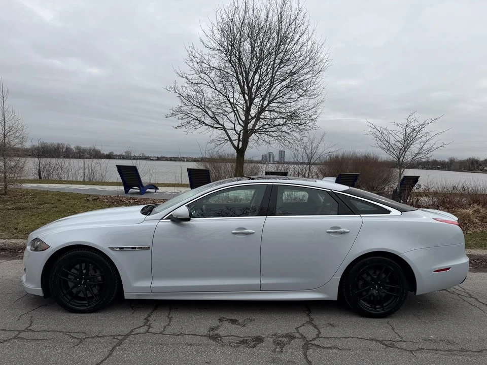 2019 Jaguar X351 XJ - Image 2 of 13
