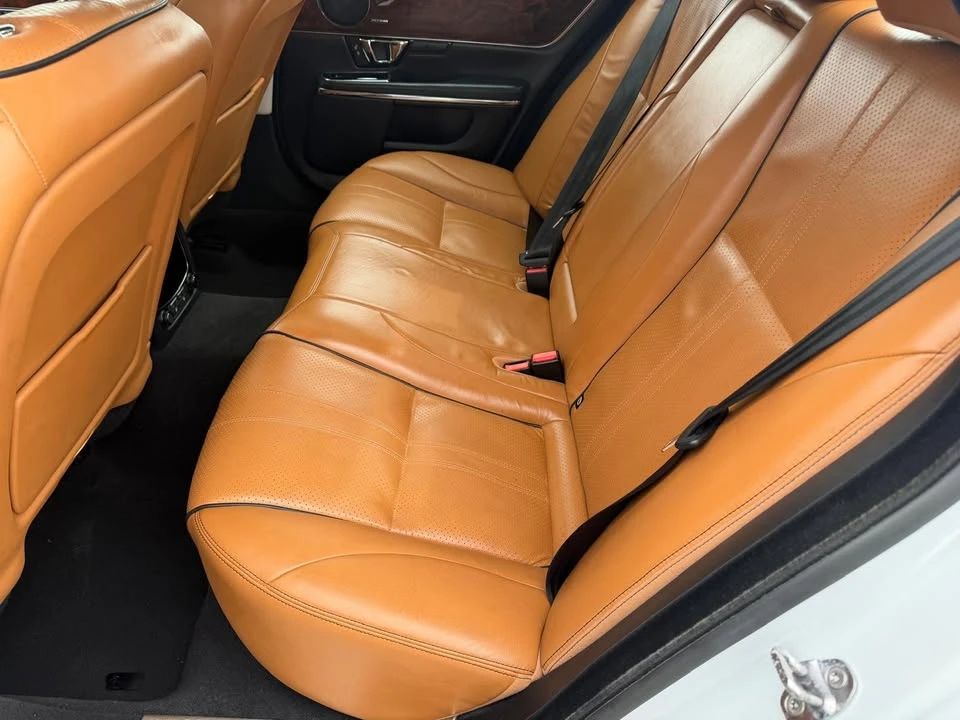 2019 Jaguar X351 XJ - Image 7 of 13