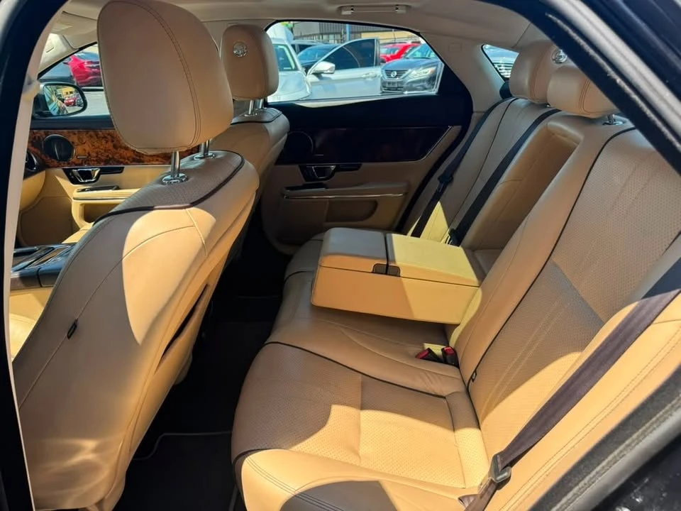 2019 Jaguar X351 XJ - Image 6 of 13