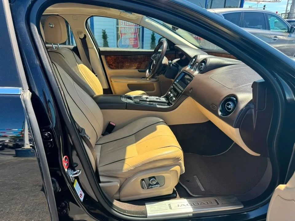2019 Jaguar X351 XJ - Image 11 of 13
