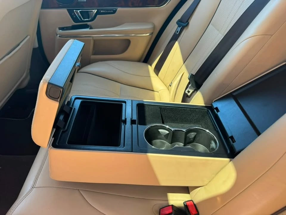 2019 Jaguar X351 XJ - Image 7 of 13