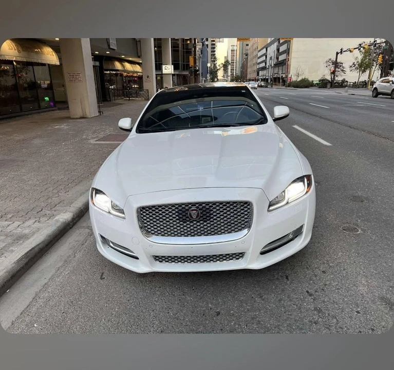 2019 Jaguar X351 XJ - Image 5 of 5