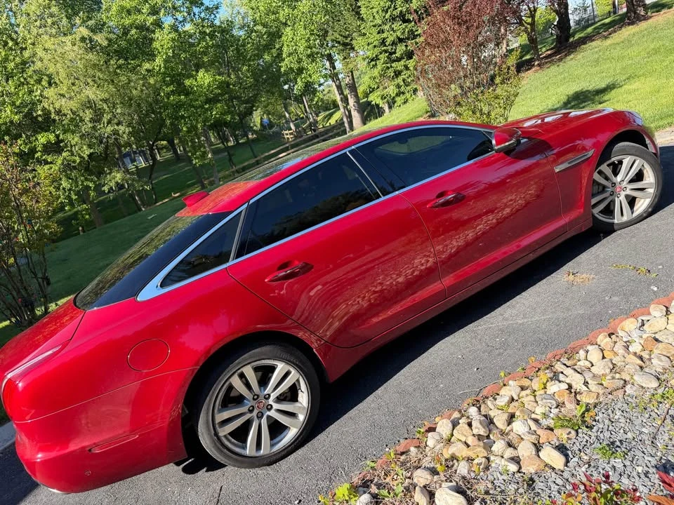 2019 Jaguar X351 XJ - Image 6 of 7
