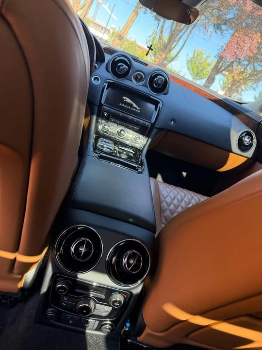 2019 Jaguar X351 XJ - Image 2 of 7