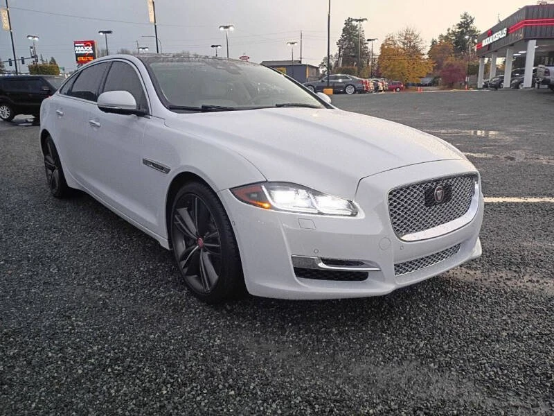 2019 Jaguar X351 XJ - Image 4 of 10