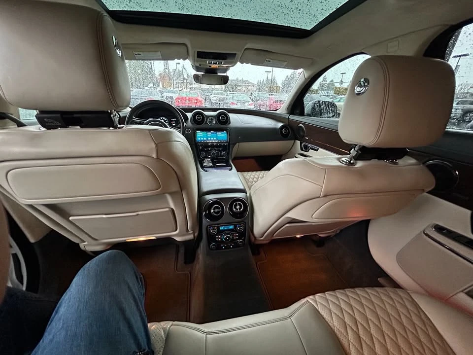 2019 Jaguar X351 XJ - Image 2 of 4