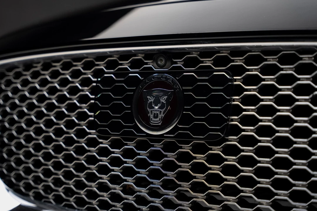 2019 Jaguar X351 XJR - Image 12 of 12