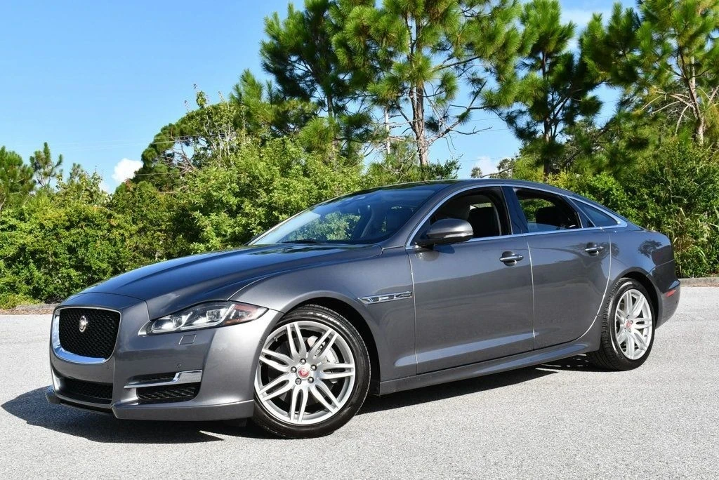 2019 Jaguar X351 XJ - Image 2 of 12