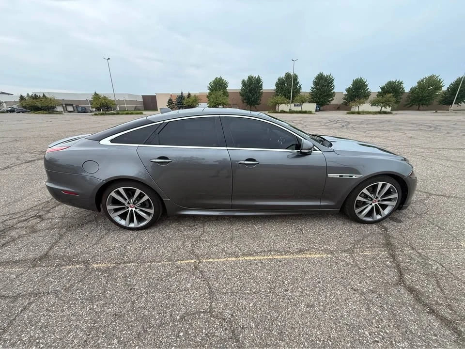 2019 Jaguar X351 XJ - Image 4 of 20