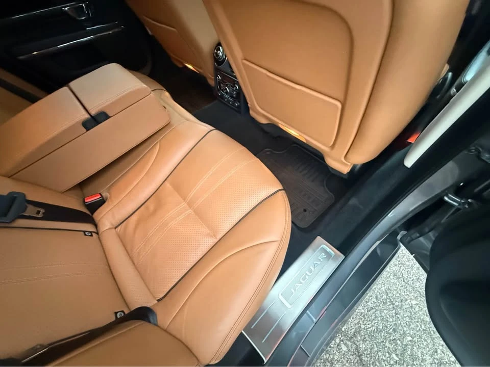 2019 Jaguar X351 XJ - Image 11 of 20