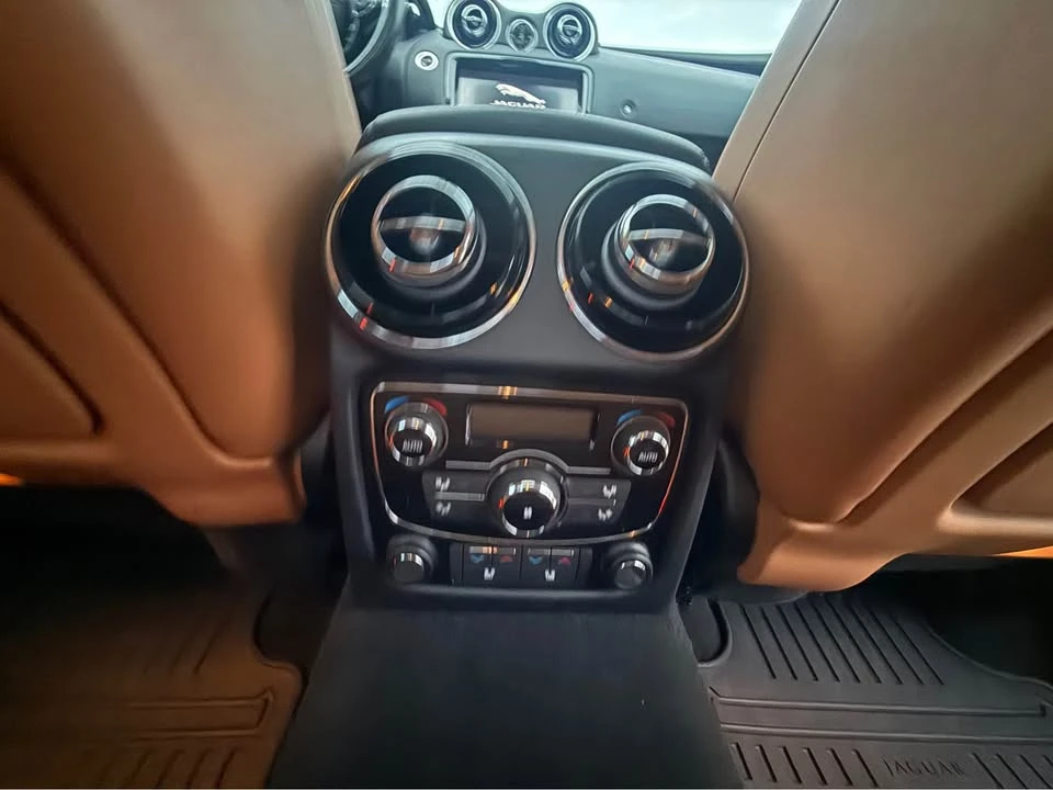 2019 Jaguar X351 XJ - Image 12 of 20