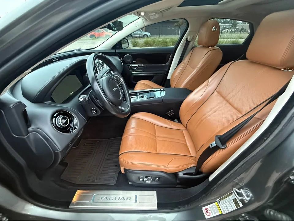 2019 Jaguar X351 XJ - Image 10 of 20