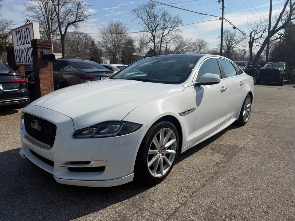 2019 Jaguar X351 XJR - Image 2 of 20