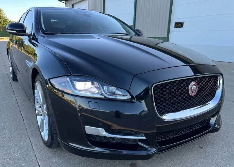 2019 Jaguar X351 XJR - Image 3 of 13