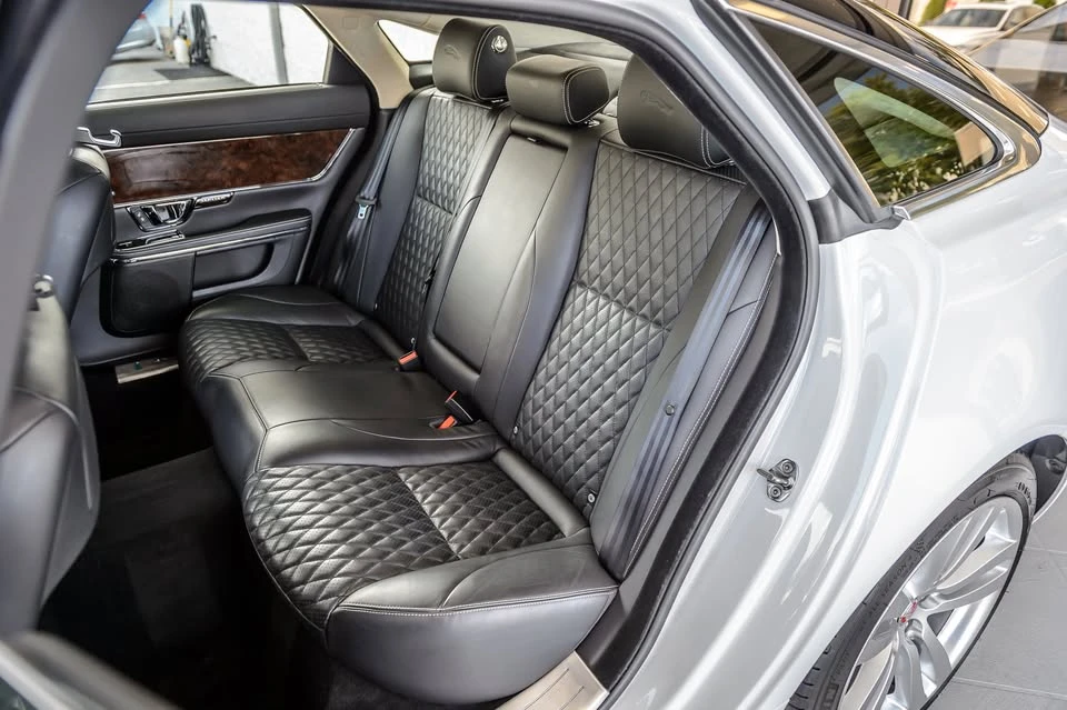 2019 Jaguar X351 XJ - Image 17 of 20