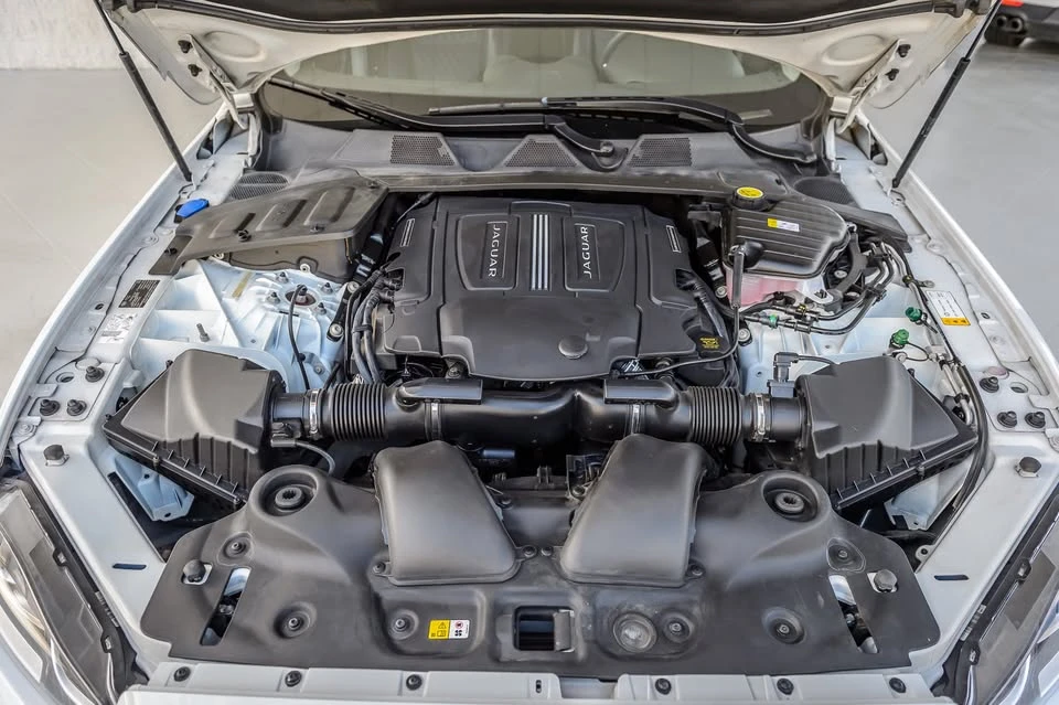 2019 Jaguar X351 XJ - Image 6 of 20
