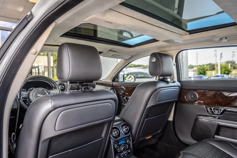 2019 Jaguar X351 XJ - Image 15 of 20