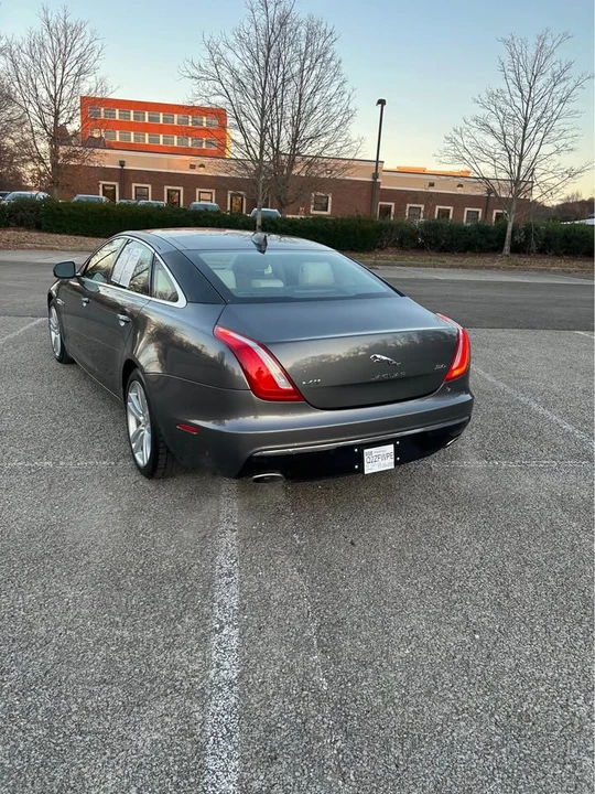 2019 Jaguar X351 XJ - Image 4 of 10