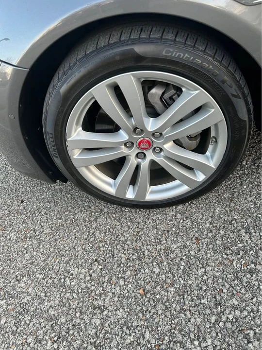 2019 Jaguar X351 XJ - Image 2 of 10
