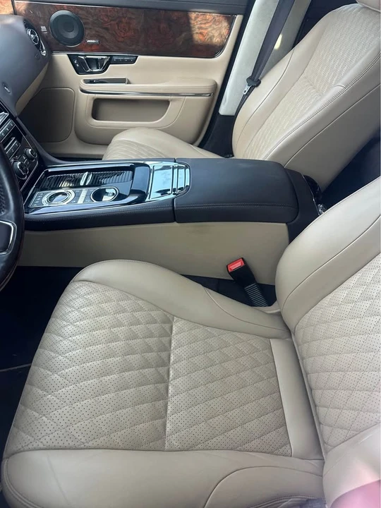 2019 Jaguar X351 XJ - Image 4 of 6