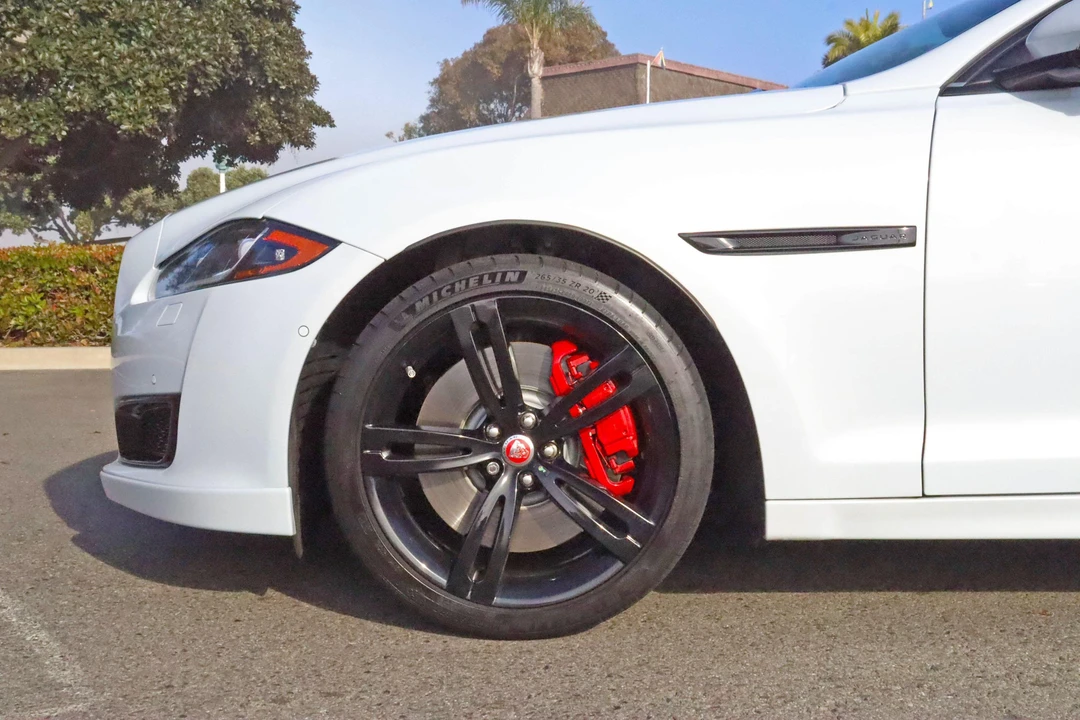 2019 Jaguar X351 XJR - Image 19 of 31