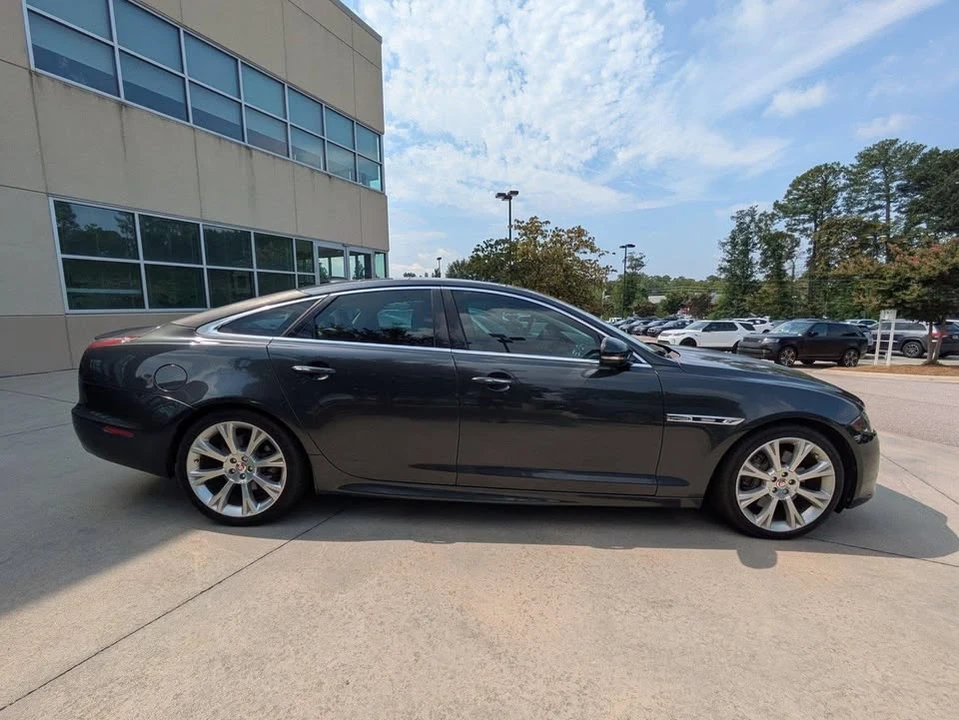 2019 Jaguar X351 XJR - Image 4 of 16