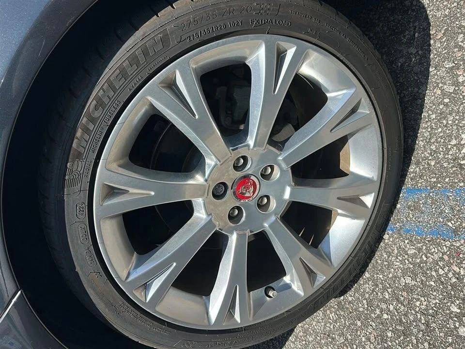 2019 Jaguar X351 XJR - Image 11 of 16