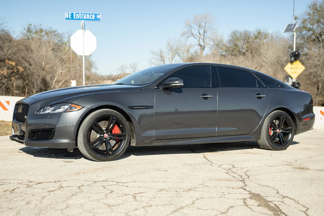 2019 Jaguar X351 XJR - Image 4 of 31