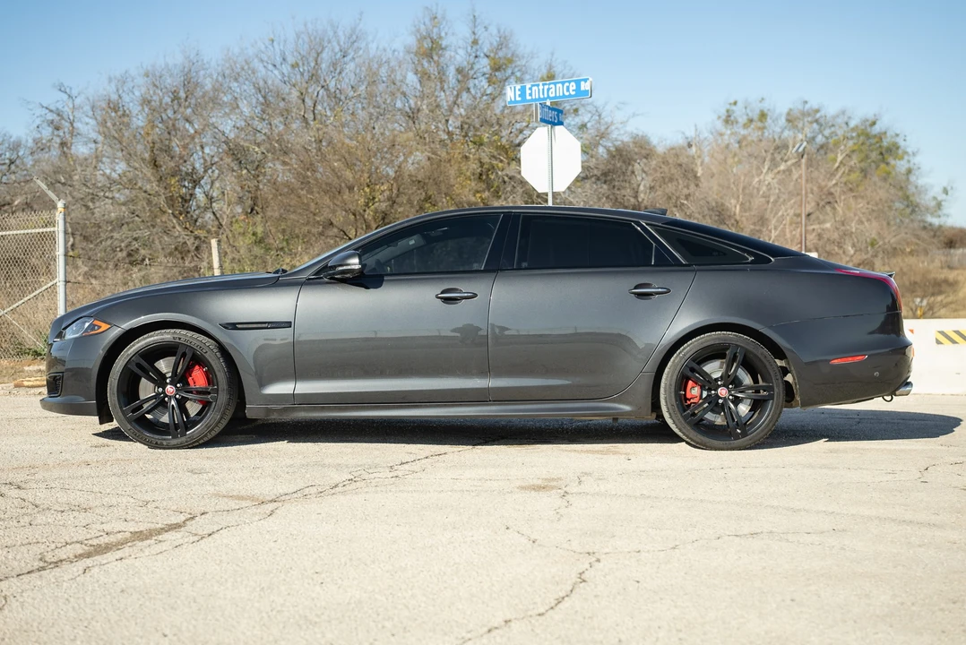 2019 Jaguar X351 XJR - Image 5 of 31