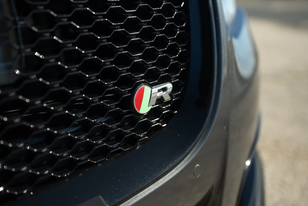 2019 Jaguar X351 XJR - Image 26 of 31