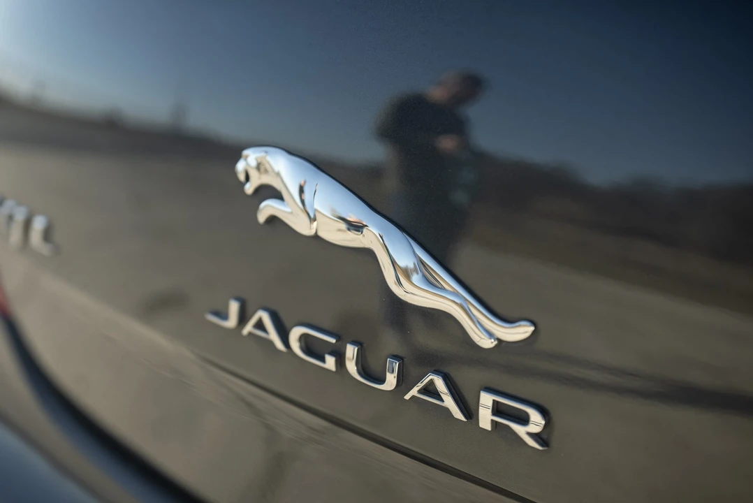 2019 Jaguar X351 XJR - Image 31 of 31