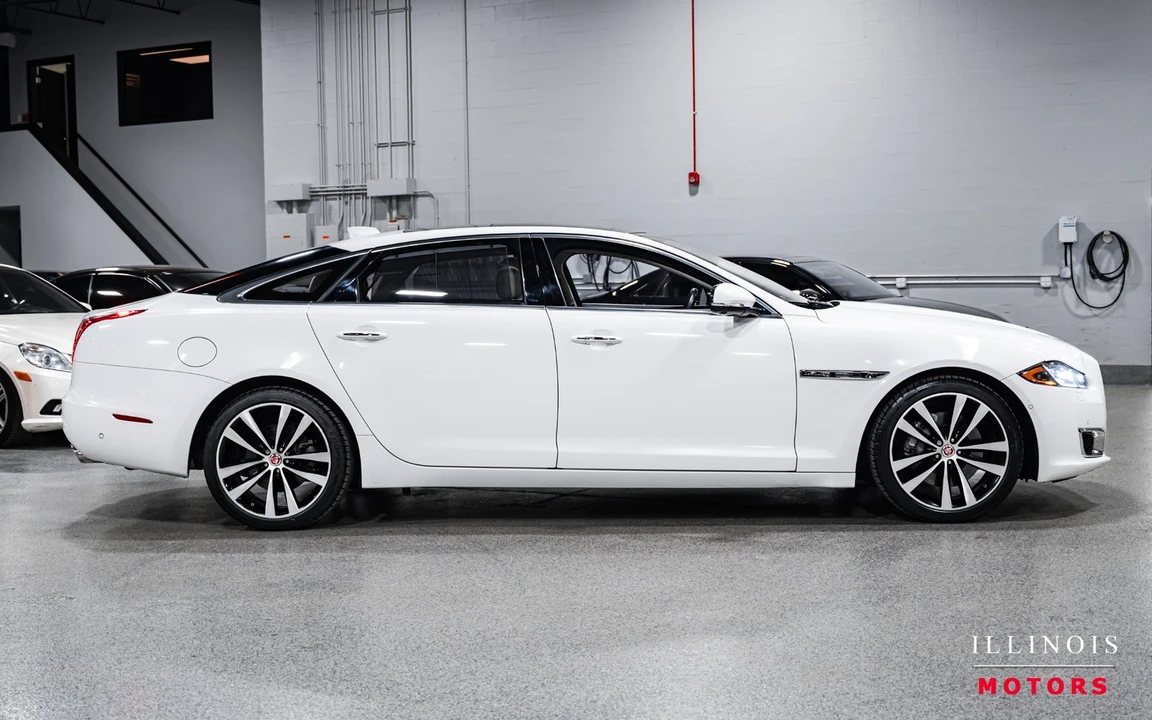 2019 Jaguar X351 XJ - Image 6 of 21