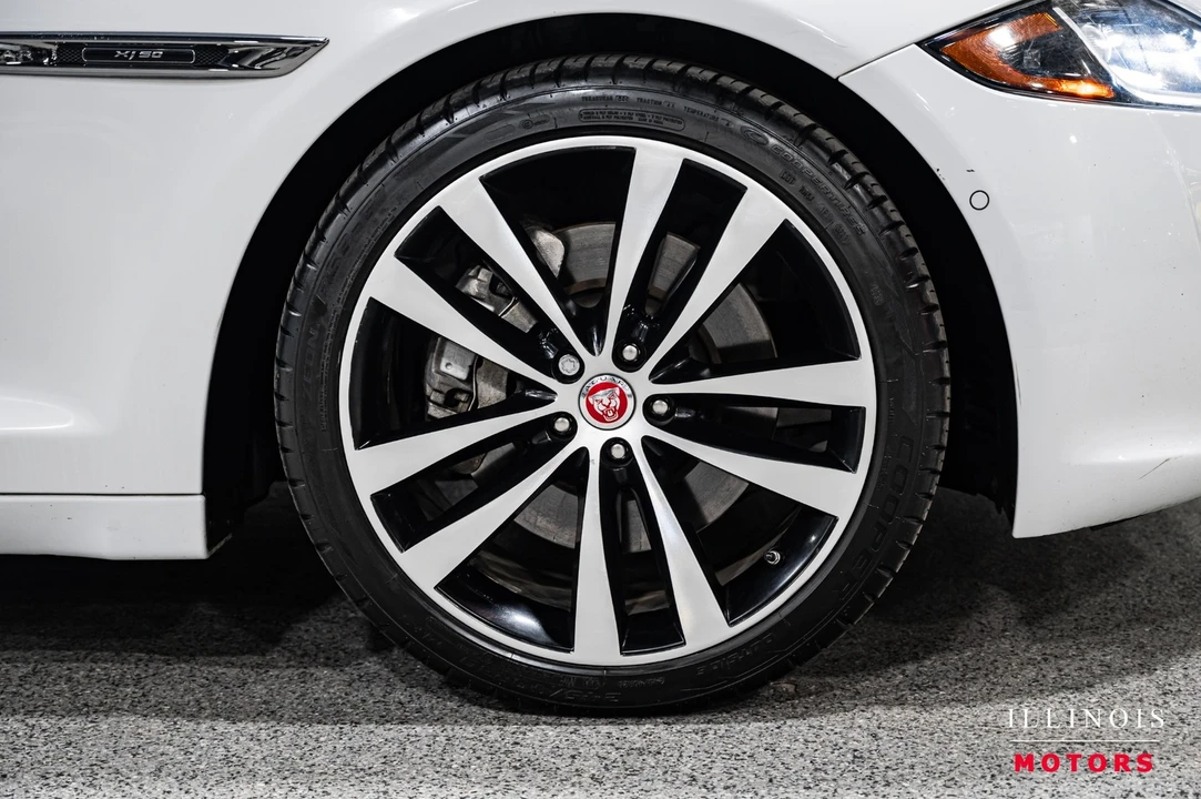 2019 Jaguar X351 XJ - Image 12 of 21