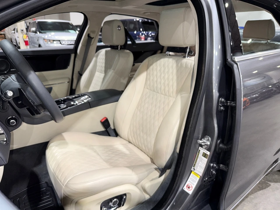 2019 Jaguar X351 XJ - Image 10 of 12