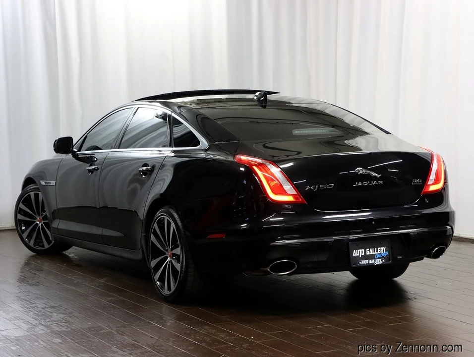 2019 Jaguar X351 XJ - Image 11 of 21