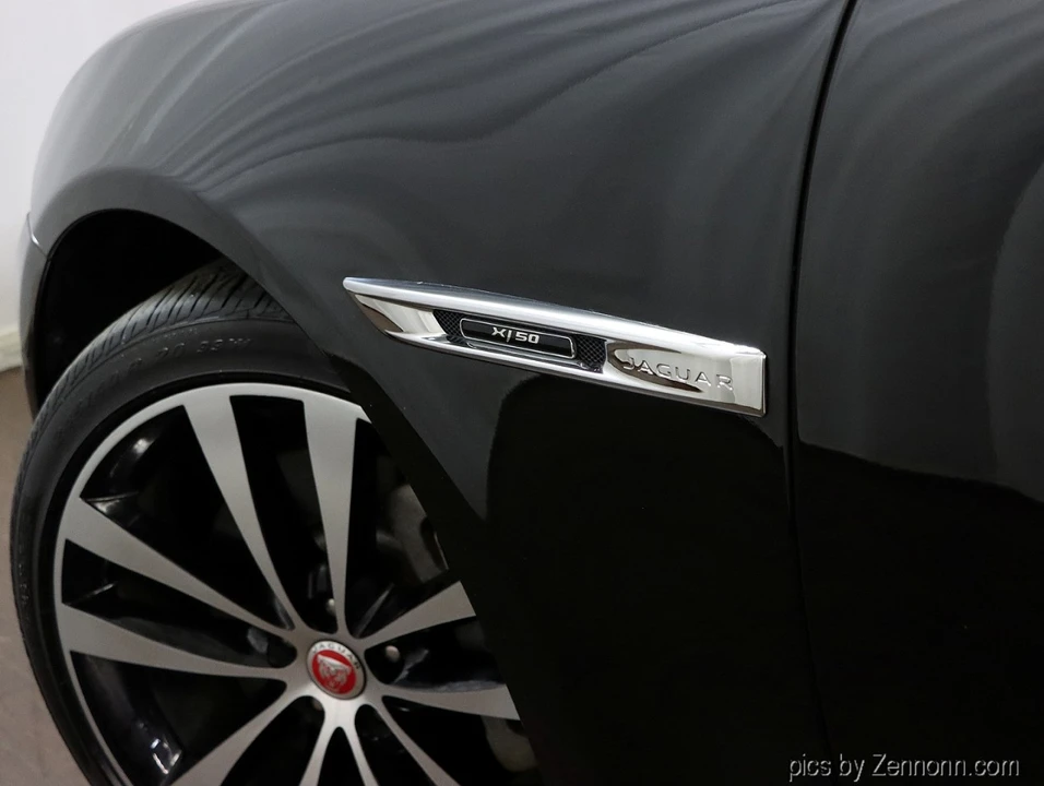 2019 Jaguar X351 XJ - Image 9 of 21