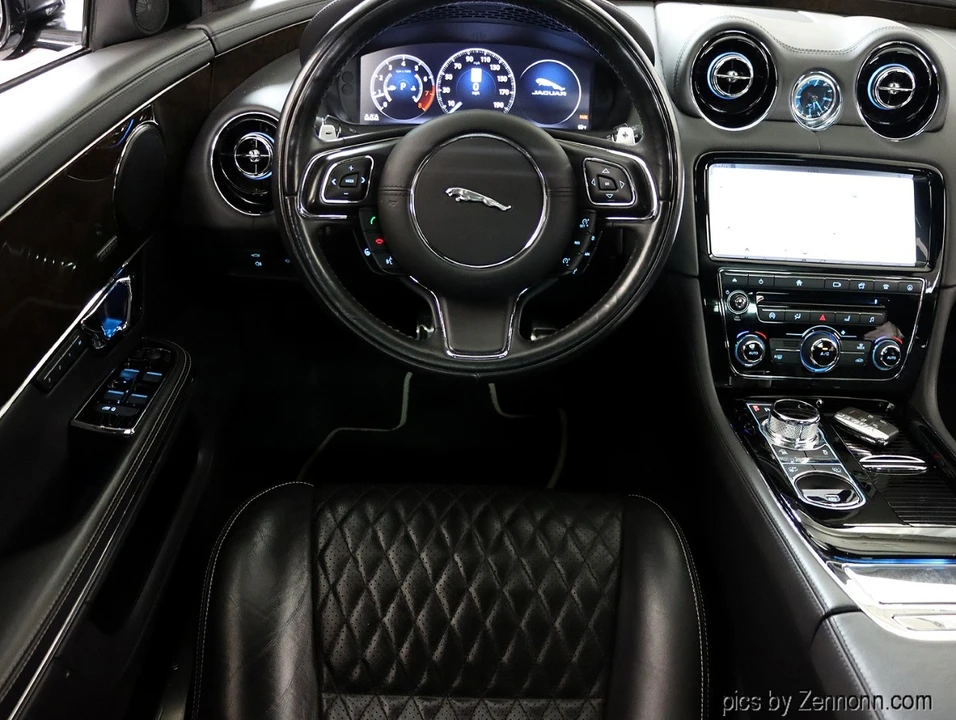 2019 Jaguar X351 XJ - Image 18 of 21